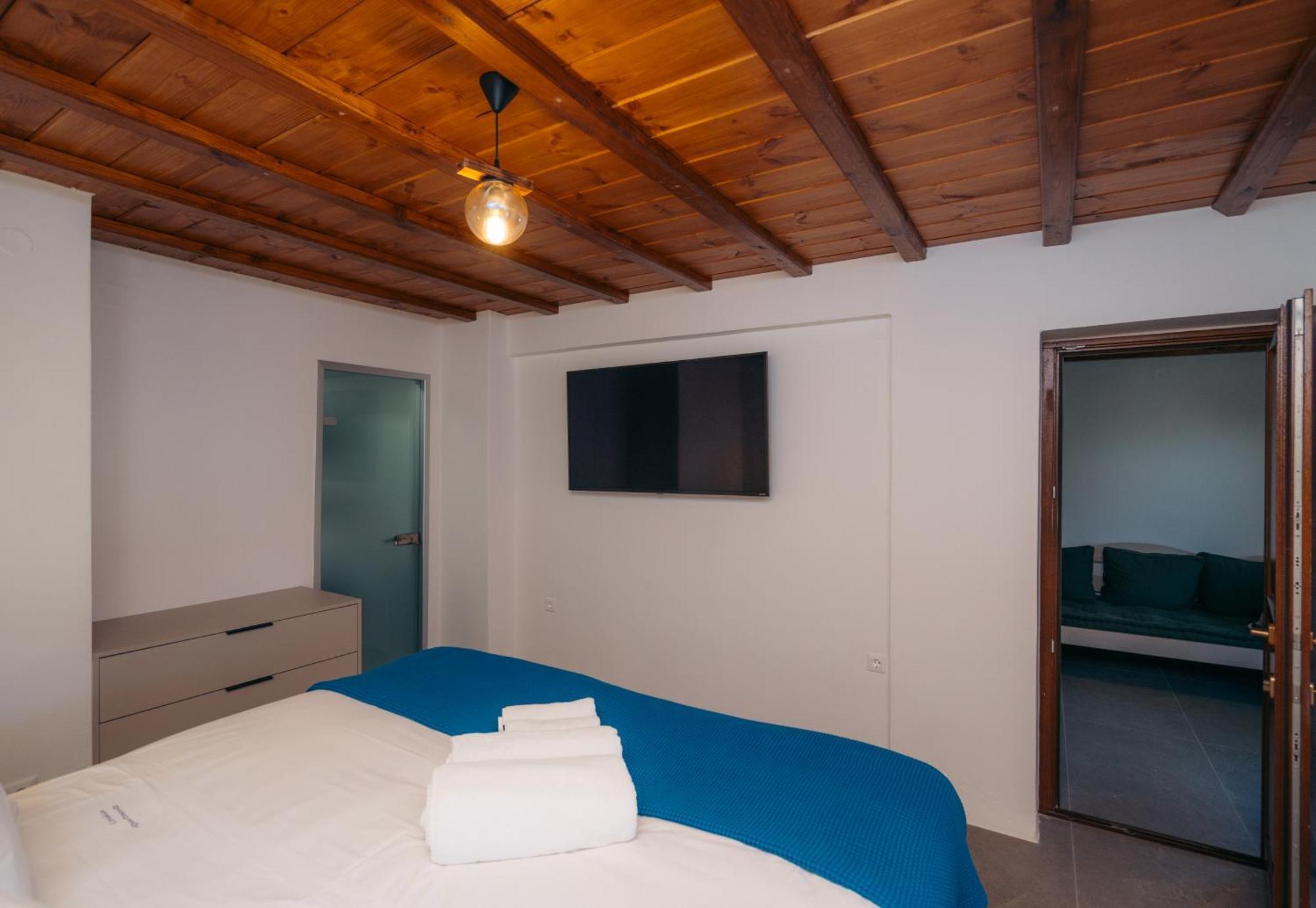 Loukia Apartments Artemonas Екстер'єр фото